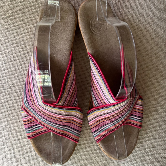 CHARLESTON SHOE CO Backless Atlantic Pink MULTISTRIPE Size 10 - Picture 3 of 5